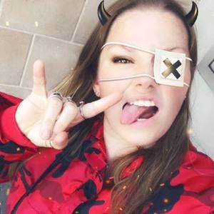 Meet your Posher, Ruthii